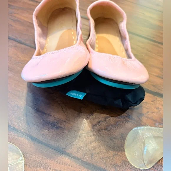 Tieks - Cotton Candy Like New - Picture 4 of 4